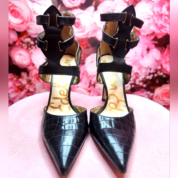 Sam Edelman Leather Heels Size 6 black/gold accents - Picture 2 of 8